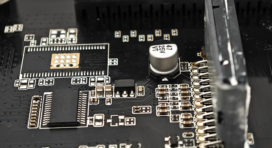 Osagai elektronikoen pakete motak: SMD, BGA, QFN, etab.