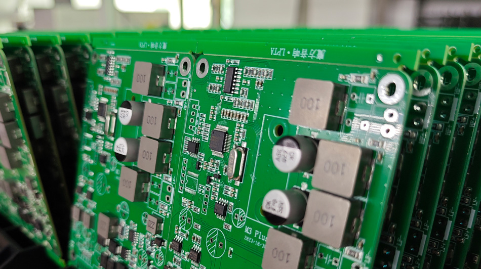 Erantzun azkarra: nola berma dezake PCBA fabriken salmenta osteko zerbitzuak bezeroen gogobetetasuna?