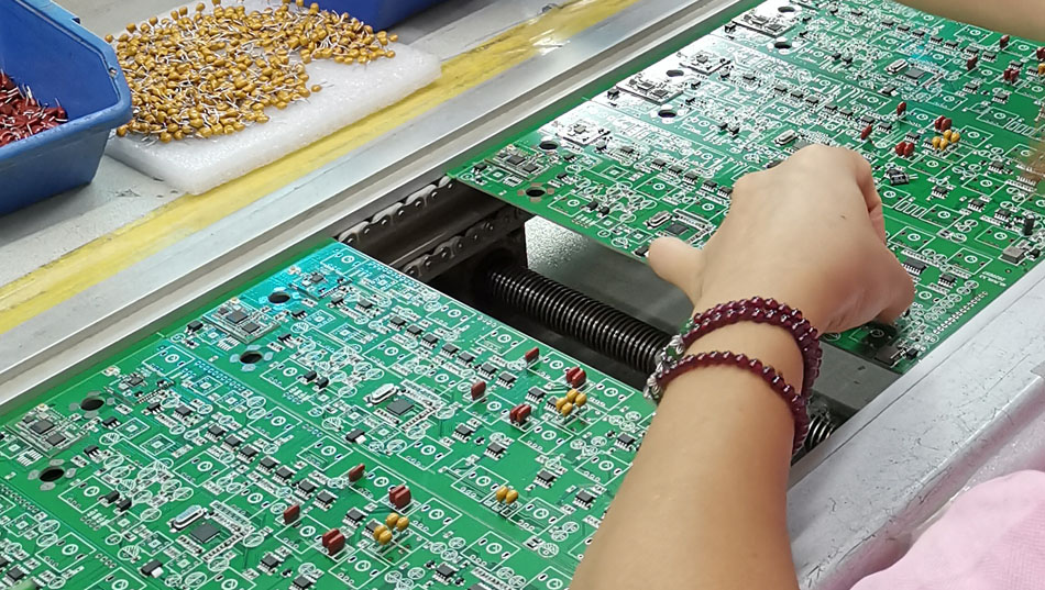 Nola laguntzen du PCBA fabrikako bezeroen aholkularitza zerbitzuak arazo teknikoak konpontzen