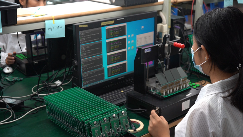 Nola hobetzen du PCBA fabriken proba funtzionalak produktuaren fidagarritasuna?