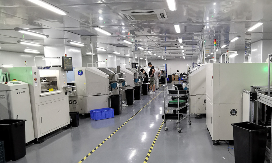 Nola hobetzen dute funtzio anitzeko produkzio-lerroek PCBA fabriken ekoizpen-ahalmenaren malgutasuna?