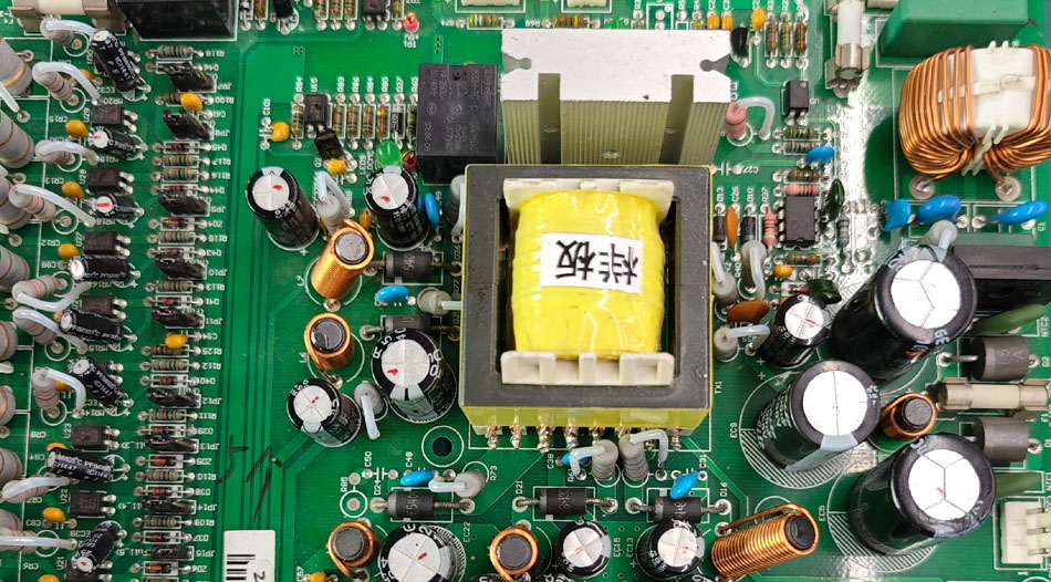 Nola murriztu ditzakete PCBA lantegietako teknologia berritzaileak proiektuen arriskuak?