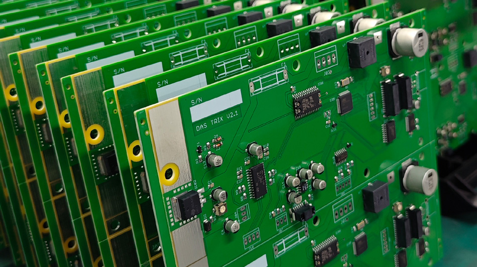 Global PCBA Factory Lankidetza-ereduen analisia: erronkak eta aukerak