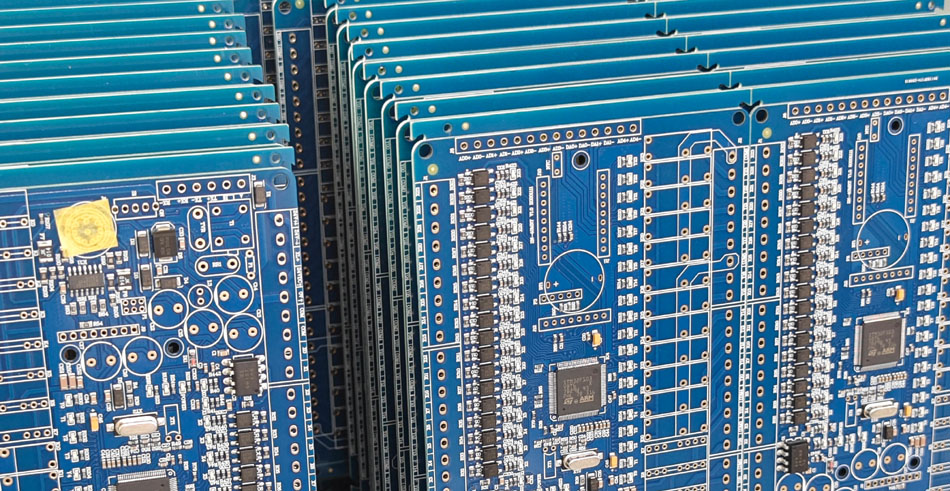 PCBA Fabriken Pertsonalizazio Gaitasunak aztertzea